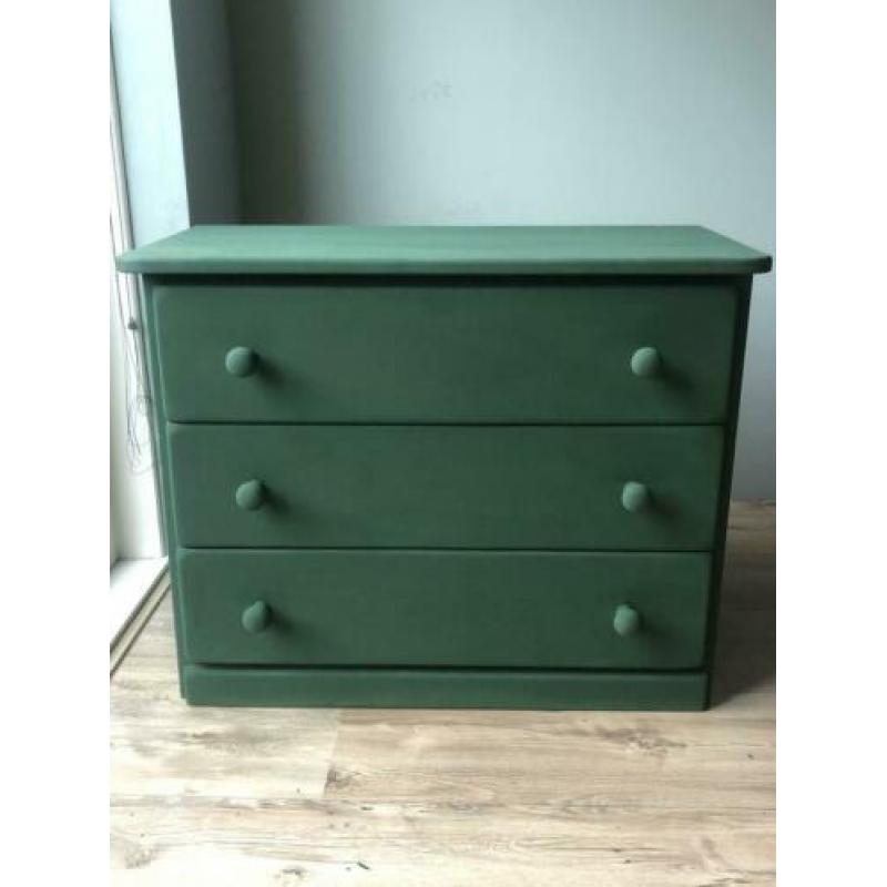 Super leuke commode/ladekastje/kledingkastje te koop