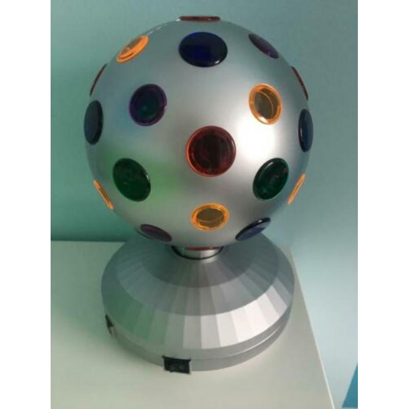 Grijze discobal met licht