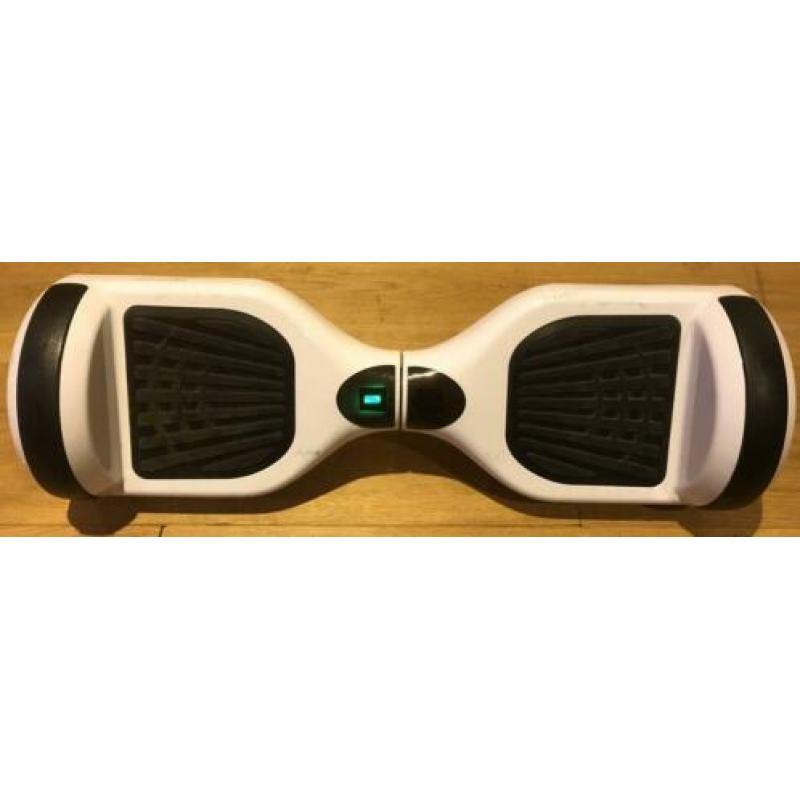 2 Denver Hoverboards met hoezen + kart + lader