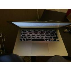 Macbook Air 13-inch 1,7GHz intel core i5 256GB
