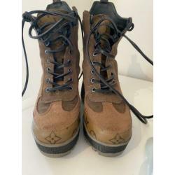 Louis vuiton boots 36 valt groter