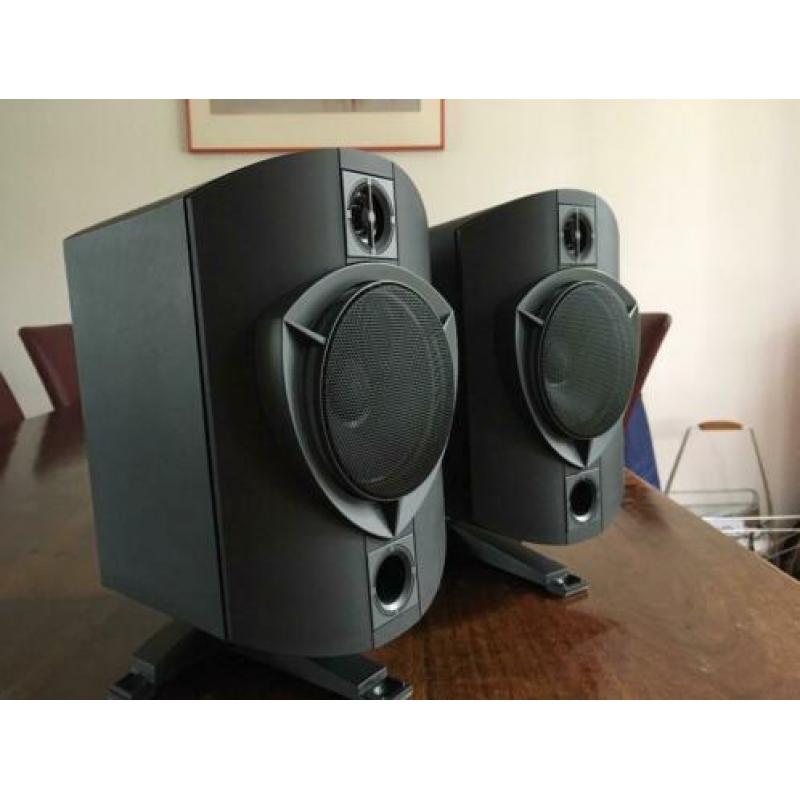 Set B&W Rock Solid speakers