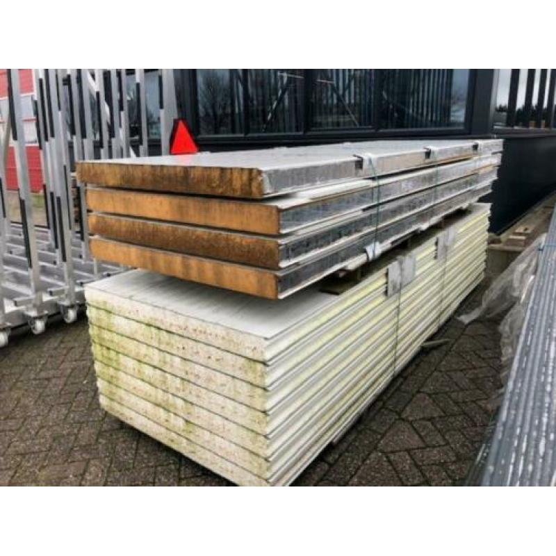 100 mm en 80 mm dikke Sandwich panelen