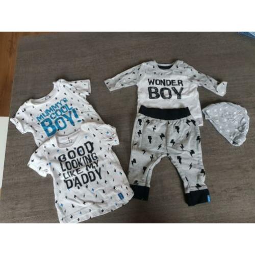 Babykleding maat 56