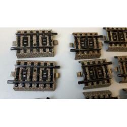 Diverse MARKLIN H0 M rail passtukjes