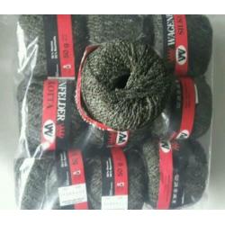 LOT 18: 50gr. x 10 bollen groen - Viscose Katoen