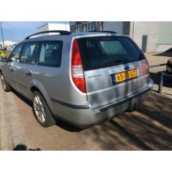 Ford Mondeo Wagon 1.8-16V Cool Edition Ford Mondeo Wagon 1.8