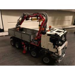 Lego Technic 42043 Mercedes-Benz Arocs