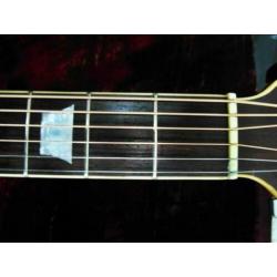 JUMBO akoestische gitaar
