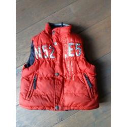 Bodywarmer aan twee kanten te dragen maat 98-104