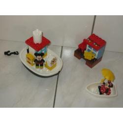Duplo Disney boot met Mickey en Minnie Mouse