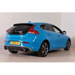 Volvo V40 1.6 D2 R-DESIGN / NAVIGATIE / SPORTSTOELEN / BOTSH