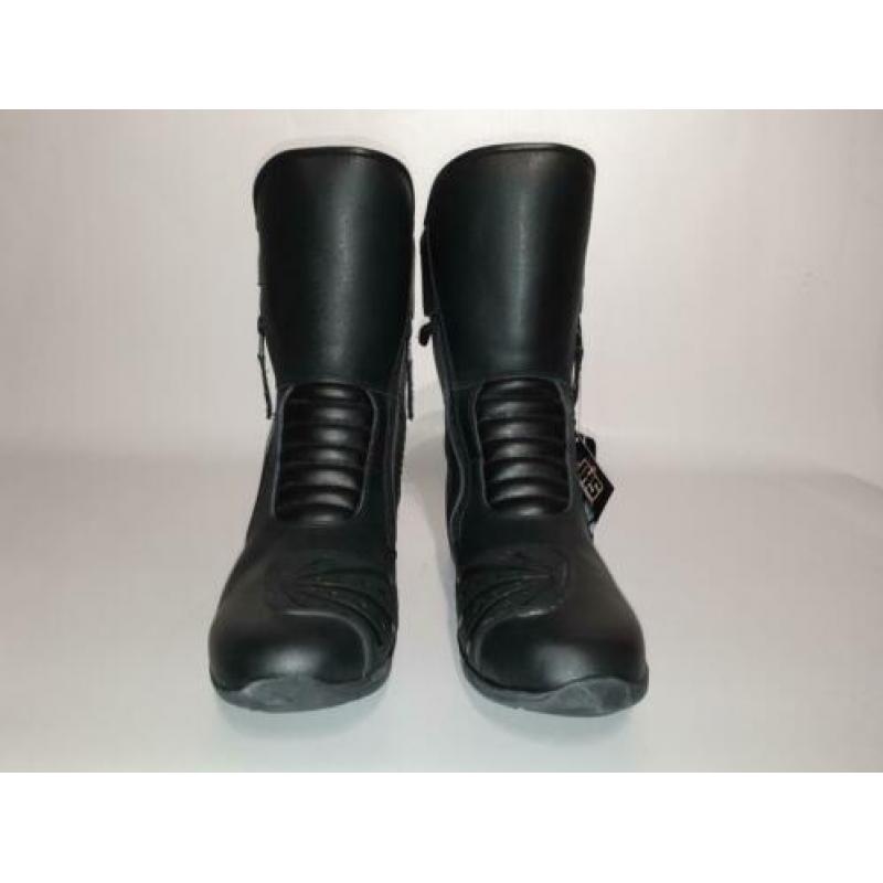 NIEUWE JHS Karrera S DZ mt 47 van € 139,95 voor € 119,95