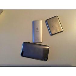 ????3x IPod, gewoon voor de leuk niet voor dagelijks gebruik