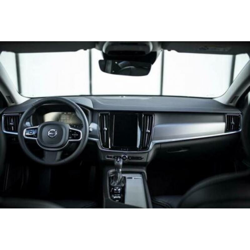 Volvo V90 2.0 T4 Business Luxury Park Assist voor & achter e