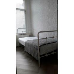 Lief spijltjes bed te koop 90x200
