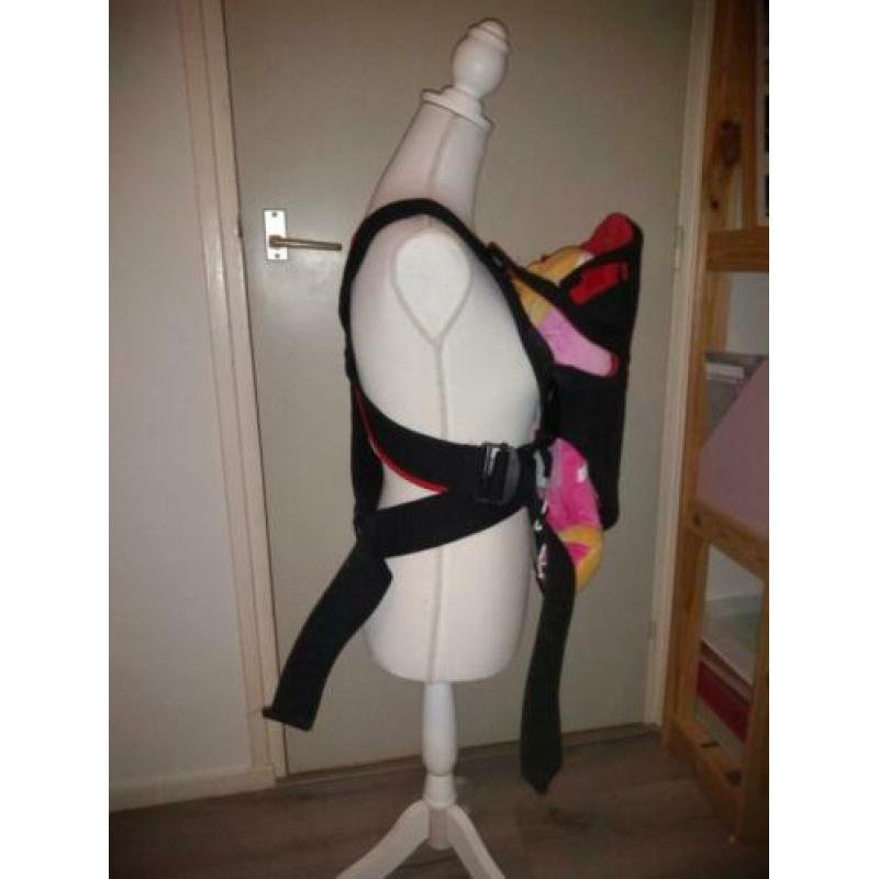 BABYBJÖRN draagzak zwart rood €25