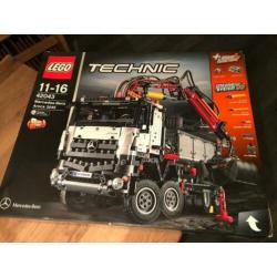 Lego Technic 42043 Mercedes-Benz Arocs