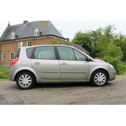 Renault Scénic 2.0-16V Tech Line Parkeersensoren voor en ach