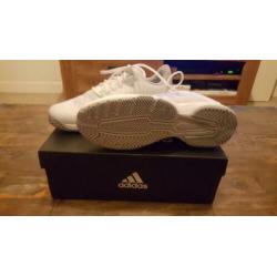 Adidas tennisschoen maat 39 NIEUW