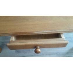 tafel bijzettafel salontafel