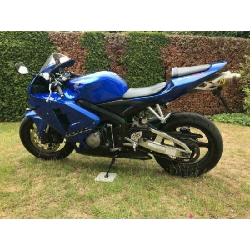 Honda cbr 600 rr