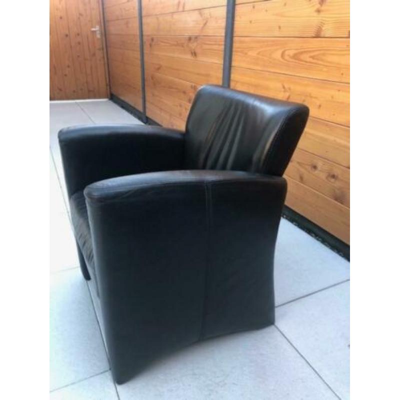 Zwarte lederen fauteuils