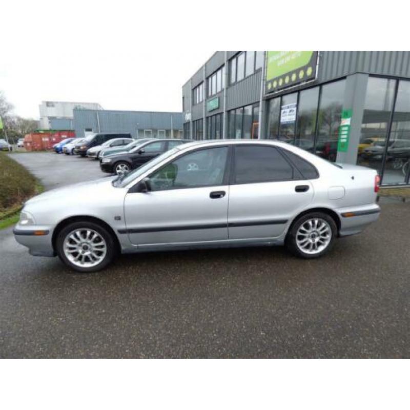 Volvo s40 1.8