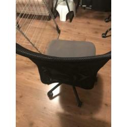 Zwarte bureaustoelen
