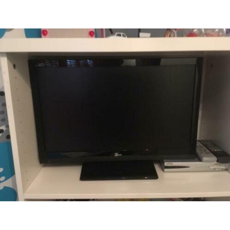 Mooie led tv diagonaal 66cm