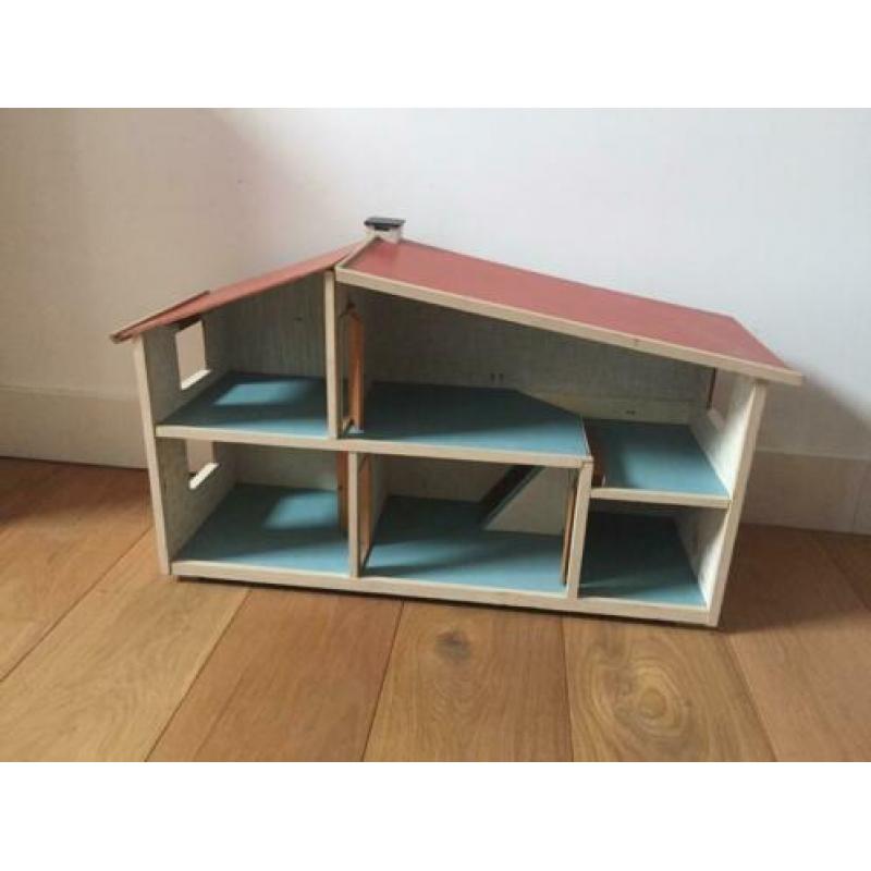Retro Lundy poppenhuis