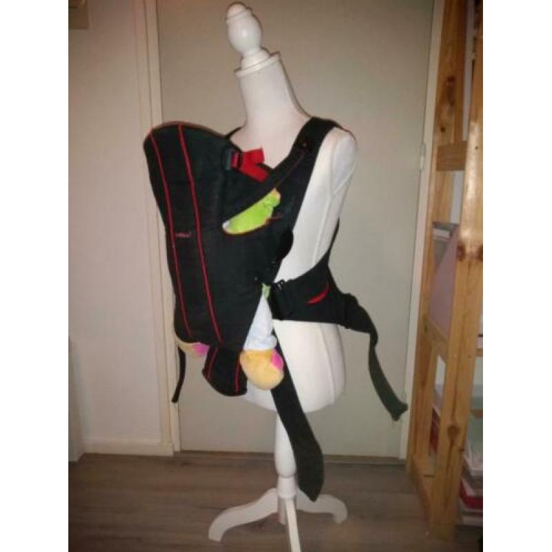 BABYBJÖRN draagzak zwart rood €25