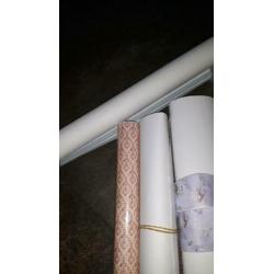 Behangpapier voor poppenhuis*