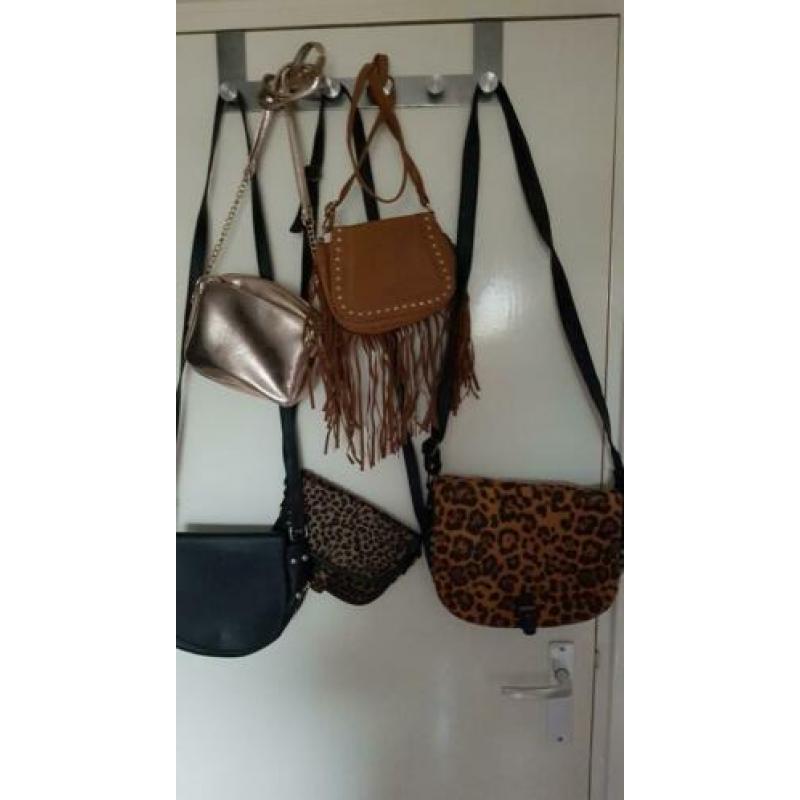 Allerlei soorten tassen! Handtas, schoudertas, shopper