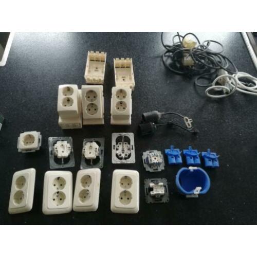 Diversen elektra: stopcontact, WCD, verhuisfitting, spots, e