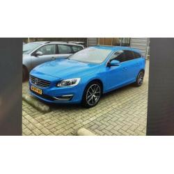 Volvo V60 2.4 D6 AWD Plug-In Hybrid Summum