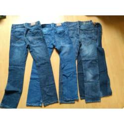 Pakket jongens spijkerbroeken jeans en truien maat 164