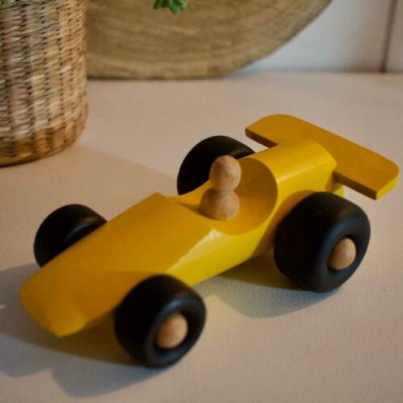 Houten Raceauto