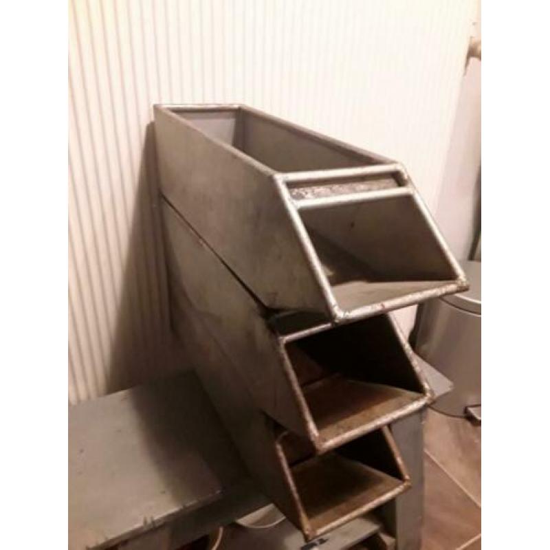 Industriële stapelbare metalen opbergbakken