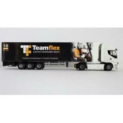 Lion Toys - Iveco Stralis met Teamflex oplegger