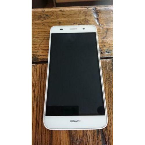 Huawei Y6 dual-sim wit krasvrij