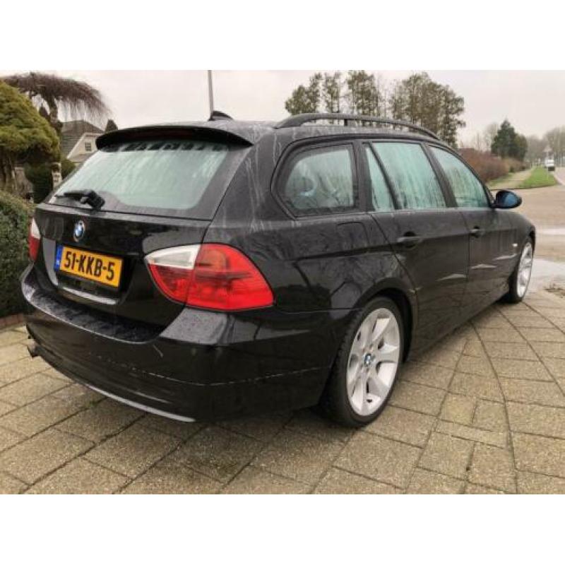 BMW 3 Serie Touring 320d Executive leer, navi (bj 2007)