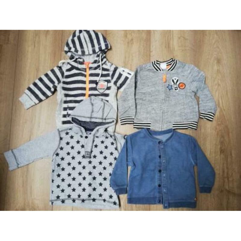 Pakketje kleding jongen maat 74 zgan