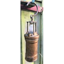 mijnwerkerslamp eind 1800 begin 1900