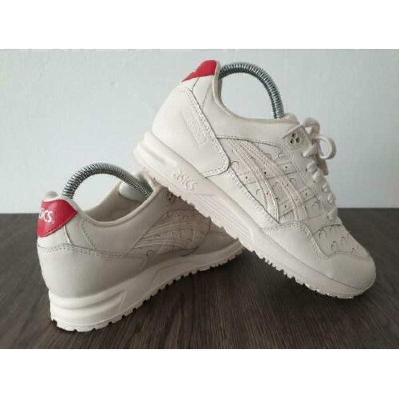 Asics Tiger Gel HAPPY VALENTINES DAY Sample model 38