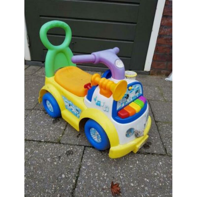 3 stuks loopauto / buitenspeelgoed