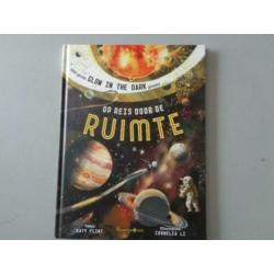 Op reis door de Ruimte / Katy Flint
