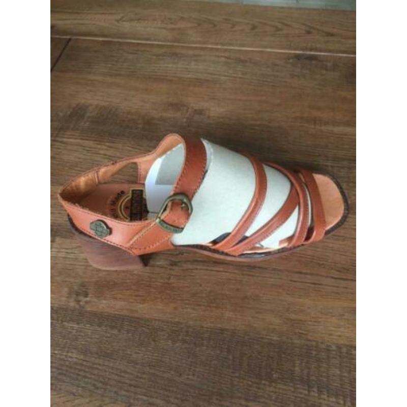 Leren sandalen mt 39
