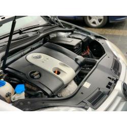 Volkswagen Golf 1.4 FSI 66KW 2004 Grijs