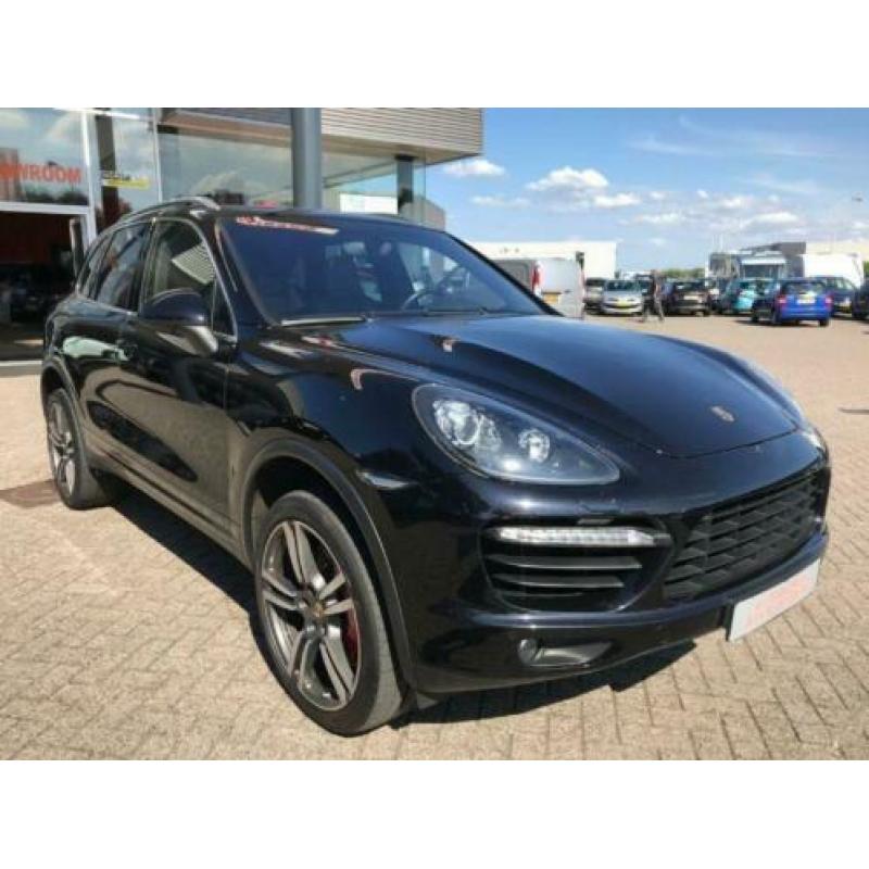 Porsche Cayenne 4.8 TURBO aut, panoramadak, Bi-xenon, 21", l